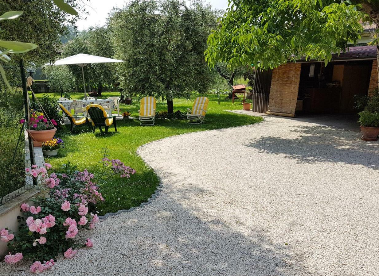 Апартаменты A Casa Di Clementina Раффа Экстерьер фото