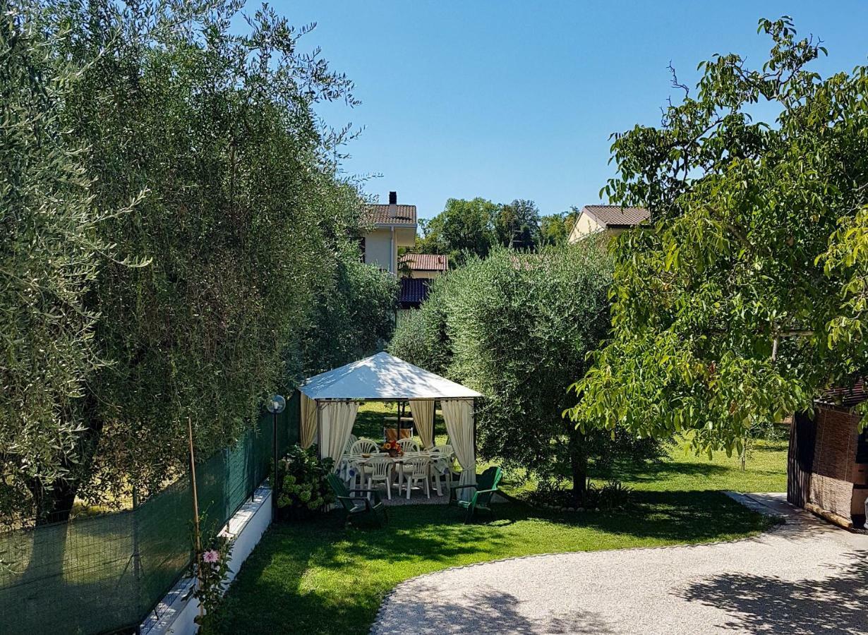 Апартаменты A Casa Di Clementina Раффа Экстерьер фото